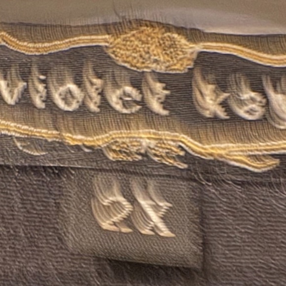 Violet Kay Silk-Blend Crane & Lace Kimono Jacket πποΈ - Picture 2 of 11